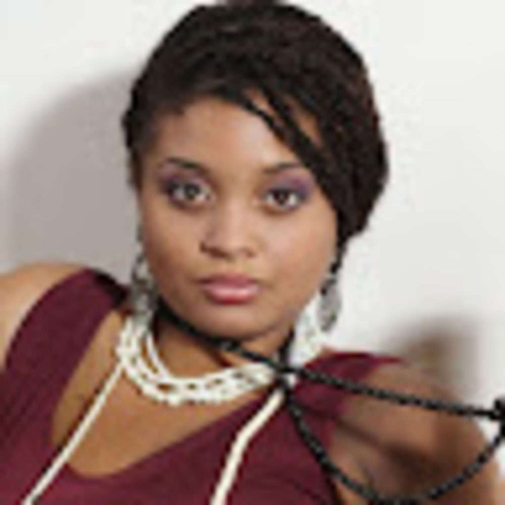 Meet your Posher, Tiffany